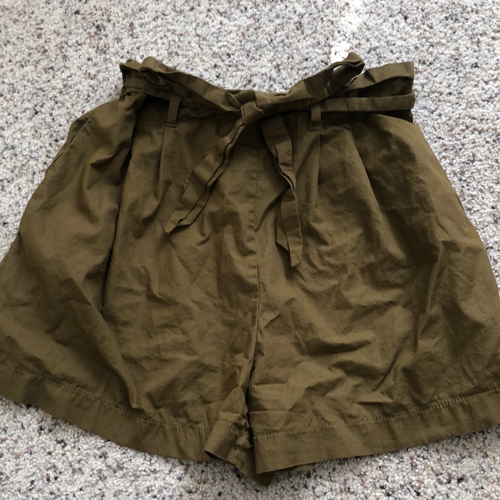 Zara Paperbag shorts